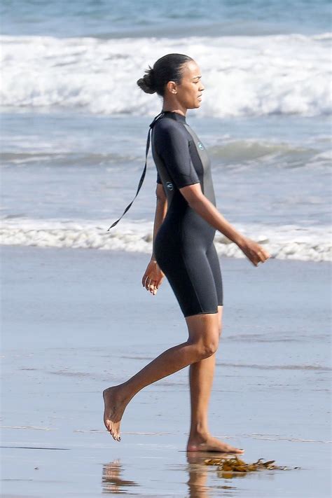 Zoe Saldana Surf Session In Malibu 09202020 • Celebmafia