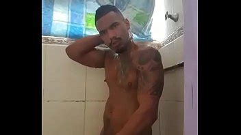 Marcelo Pauzao Gozando Gostoso No Banho Https Marcelocastro XVIDEOS