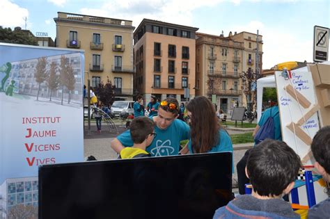 Institut Jaume Vicens Vives MÉS CIÈNCIA ENTRE TOTS