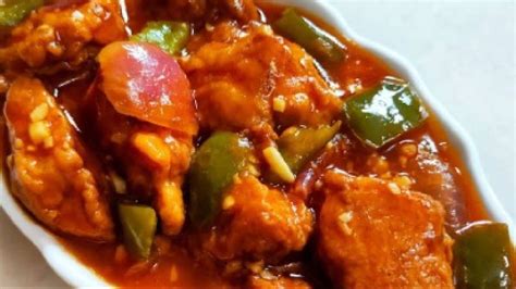 Hot Garlic Chicken Recipe দোকানের মতো হট গার্লিক চিকেন ঘরেই বানান রইল