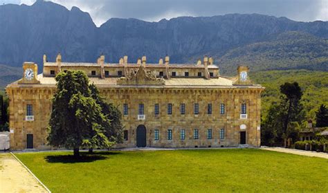 Palazzo Reale Della Ficuzza Corleone Pa Vivi Green