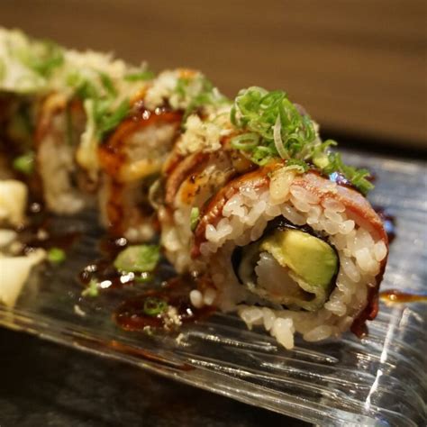 10 Makis Rolls To Add To Your List Of Must-Tries Because Sushi Is Life ...