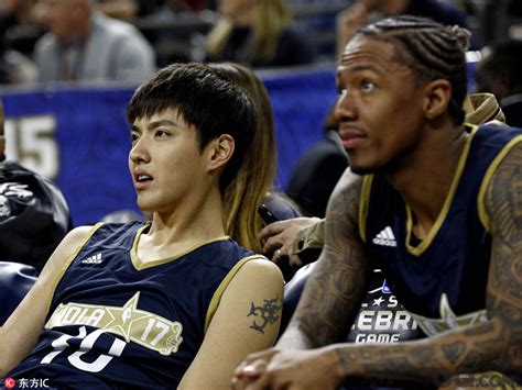 蒋劲夫、吴亦凡参加nba名人赛 篮下强起精彩跳投引爆全场 人物 Gq男士网