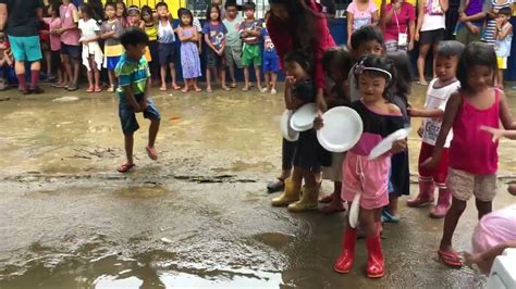 Paper Plates Relay Larong Pinoy Parlor Games Enjoy Lang YouTube