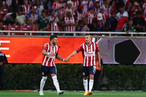 Chivas Aplasta A Mazatl N Y Clasifica Directo A La Liguilla