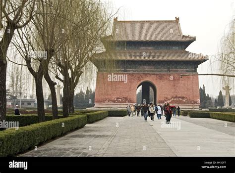 Ming Dynasty Tombs Hi Res Stock Photography And Images Alamy