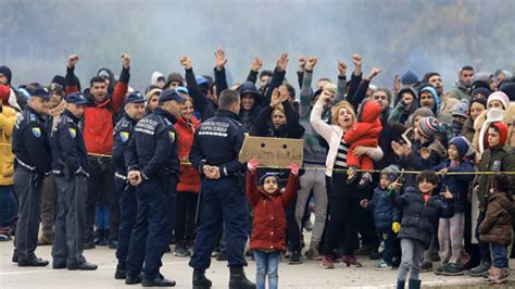 Macanovici Net Zatvaraju Se Prihvatni Centri Bira I Miral