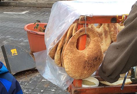 Lebanese Street Food Guide The Kaak Bread Pint Size Gourmets