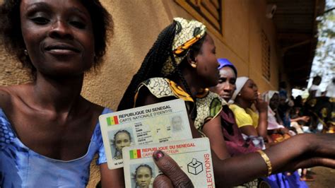 Sénégal des cartes d identité biométriques à usage multiple