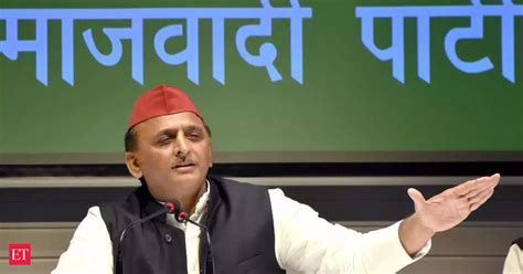 Amethi In Policy Rethink Akhilesh Yadav Hints At Fielding Candidates