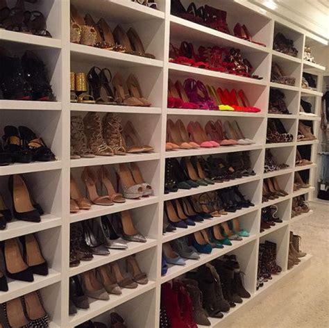 Khloe Kardashian closet | Khloe kardashian closet, Khloe kardashian ...