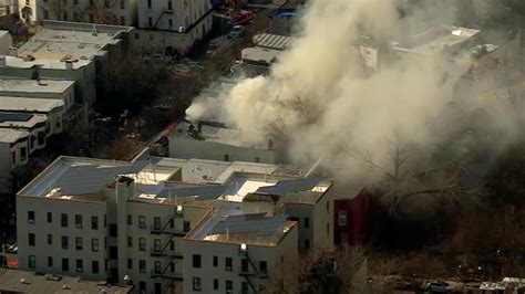 Firefighter Suffers Burns As Crews Battle House Fire In Morrisania Bronx Abc7 New York