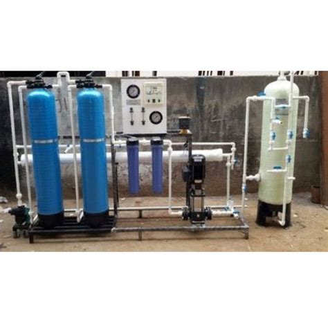 Stainless Steel Dialysis Ro Plant Ro Capacity Liter Hour At