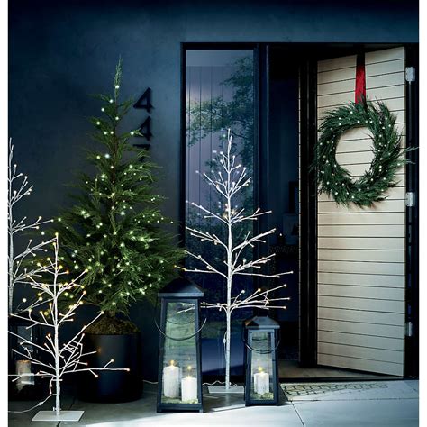 Faux Cypress Wreath 26 Reviews Crate And Barrel Canada