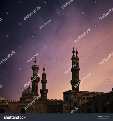 28 Medieval Traditional Al Azhar Mosque Images, Stock Photos & Vectors ...