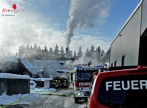 O Stunden Einsatz Bei Brand Im Hackschnitzellager Im Heizwerk