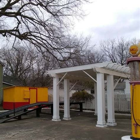 Photo Of Shell Shaped Gas Station Roadtrippers