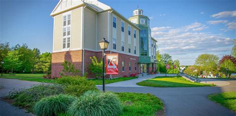 Mitchell College Duquès Academic Center
