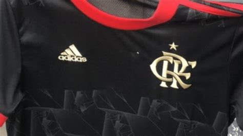 Camisa Flamengo Site Vaza Imagens Do Suposto Terceiro Uniforme