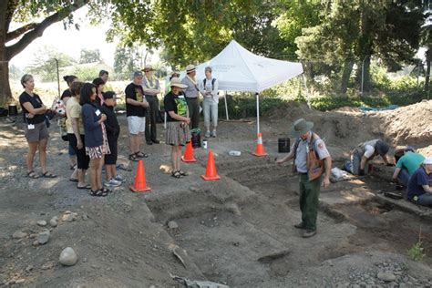 Fort Vancouver Public Archaeology Field School Wins The Diversity