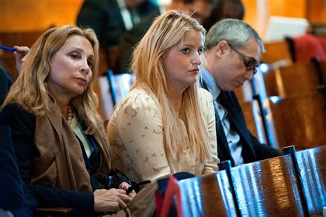 Arguments Begin in a Bitter Family Brawl Over a Media Mogul's Estate ...