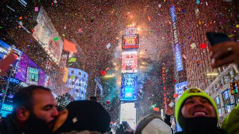 New Year S Traditions Around The World