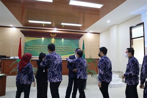 Pengambilan Sumpah Dan Pelantikan Panitera Muda Hukum Dan Panitera Muda