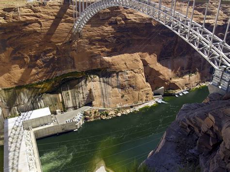 Glen Canyon Dam Overlook Bridge Tours Facts History And Height Page