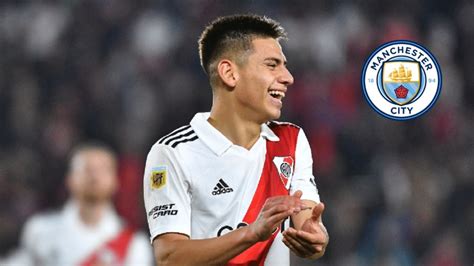 Manchester City Tomó Una Decisión Sobre El Futuro Del Diablito Echeverri ¿seguirá En River