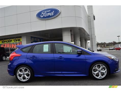 Performance Blue 2013 Ford Focus St Hatchback Exterior Photo 79834821