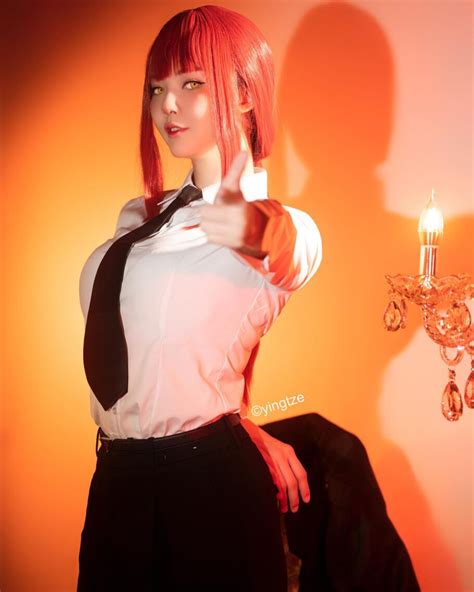 Modelo Yingtze Fez Um Hipnotizante Cosplay Da Makima De Chainsaw Man