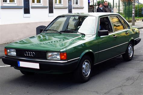 Audi 80 B2 Typ 81 85 2 1 115 Hp Automatic 1982 1983 Specs And