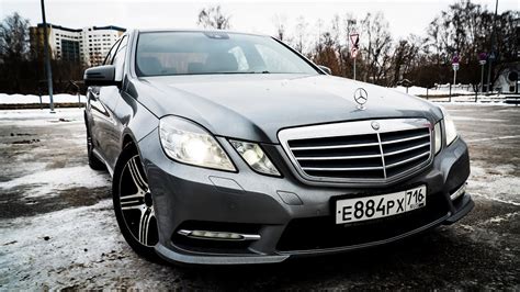 Mercedes Benz E200 за МИЛЛИОН...Или лучше НОВЫЙ СОЛЯРИС? - YouTube