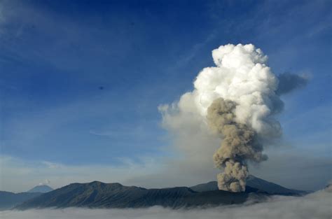 Indon Sie Et Ses Volcans Sur Mesure Jours Voyages Voyages Volcans