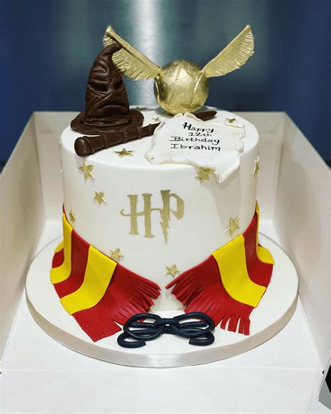 Gryffindor Birthday Cake Ideas Images Pictures