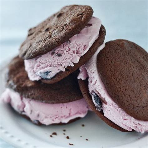 Triple Chocolate Ice Cream Sandwiches Chatelaine