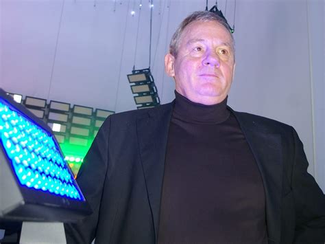 SGM moves to One Direction - Digital Studio Middle East