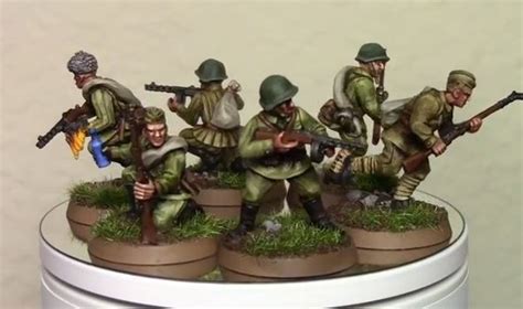 Video: Painting Bolt Action Soviets - Warlord Games