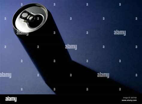 Single Ring Pull Can Stock Photo Alamy