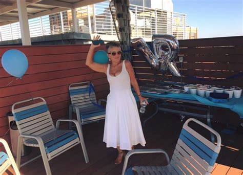 En bikini Emily Ratajkowski y su mamá conquistan Instagram FOTO El Heraldo de México