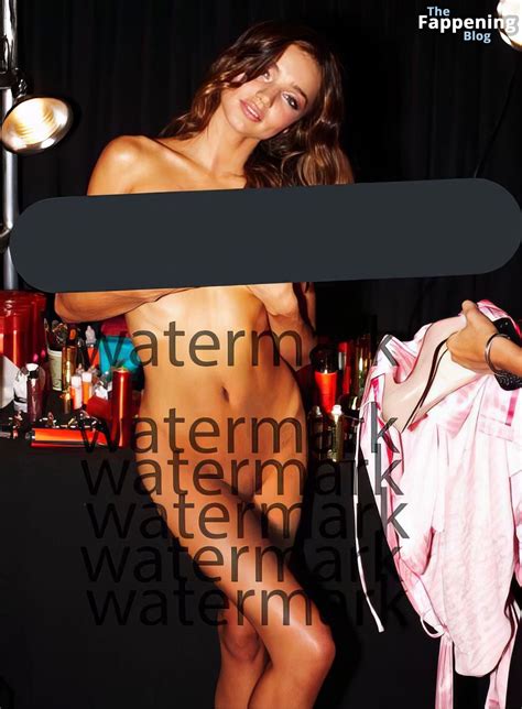 Miranda Kerr Nude Leaked Photos FitNudeGirls