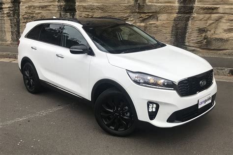 Kia Sorento 2020 review: Black Edition | CarsGuide