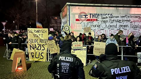 Proteste Gegen Rechtsextremismus Wegen Afd Veranstaltung Ruhrgebiet