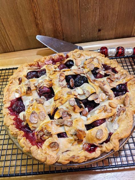 Sweet Cherry Pie Recipe; Bing Cherry Pie - Jett's Kitchen