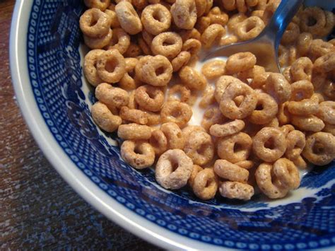 Are There Actual Nuts in Honey Nut Cheerios Ingredients? - Thrillist