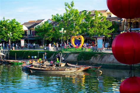 Desde Da Nang Excursi N Privada A Hoi An Y Las Monta As De M Rmol