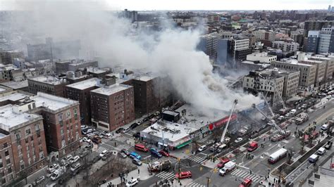 New York ta çıkan yangında 3 kişi öldü 14 kişi yaralandı Son Dakika