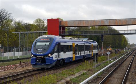 Auf Der Fahrt Von Lichtenberg Nach Kostrzyn Passiert 632 026 Der NEB Am