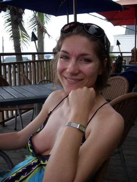 Milf Public Pokies Candids Of Bobs And Vagene