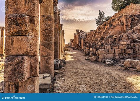 Jerash 29 De Septiembre De 2018 Ruinas Romanas Antiguas De Jerash